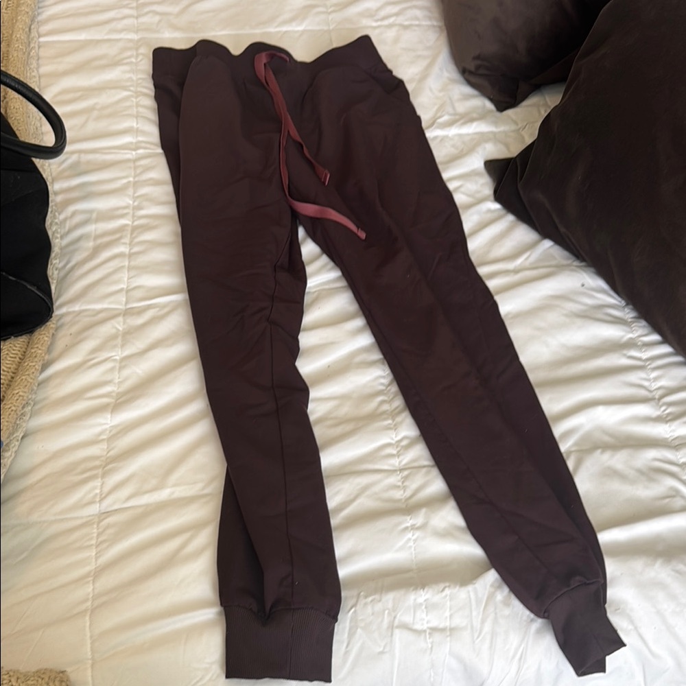 Figs Brown Sweatpants Comfortable Joggers